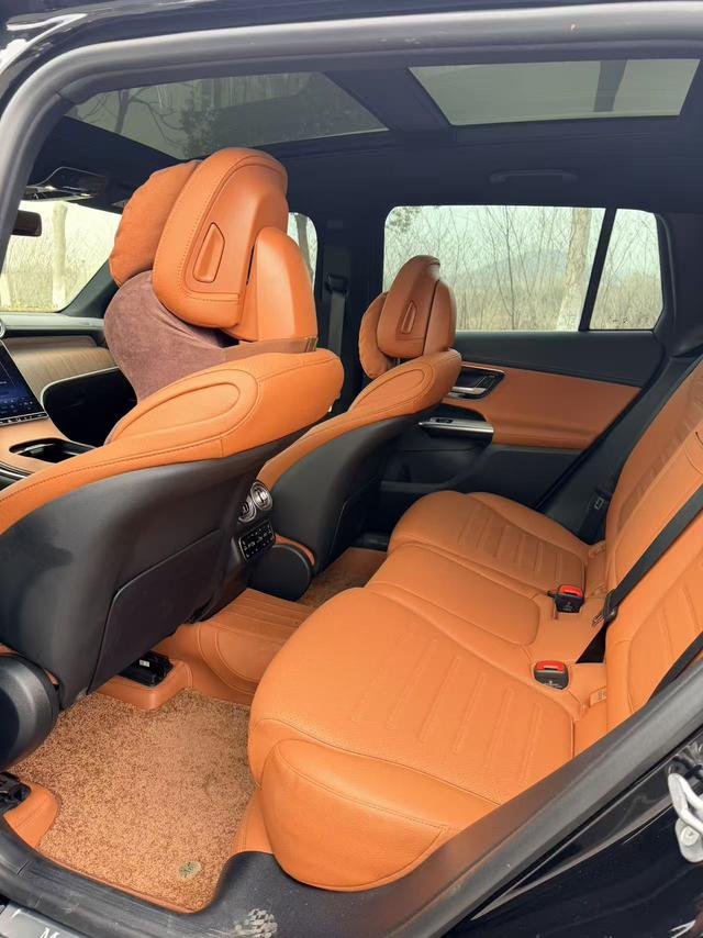 Mercedes-Benz GLC 2024 Черный из Китая, фото 2