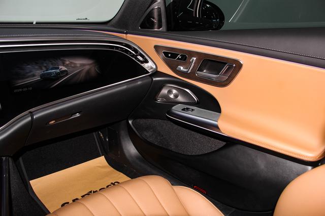 Mercedes-Benz E-Class 2025 E 300 L Luxury — фото 18