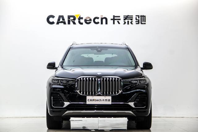 BMW X7 2020 x Drive 40i Leading — фото 2