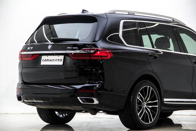 BMW X7 2020 x Drive 40i Leading — фото 10