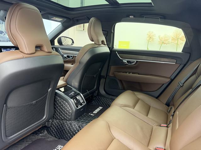 Volvo S90 id 3768829 из Китая 31