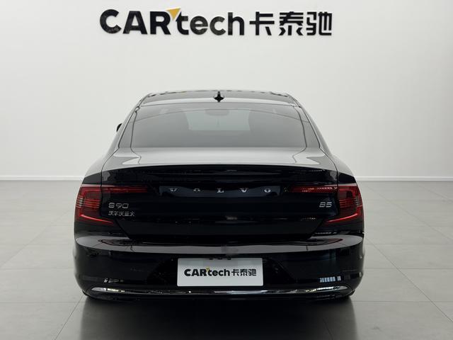 Volvo S90 id 3768829 из Китая 38