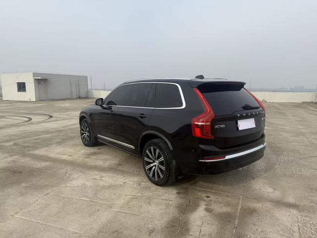 Volvo XC90 2023 Черный из Китая, фото 6