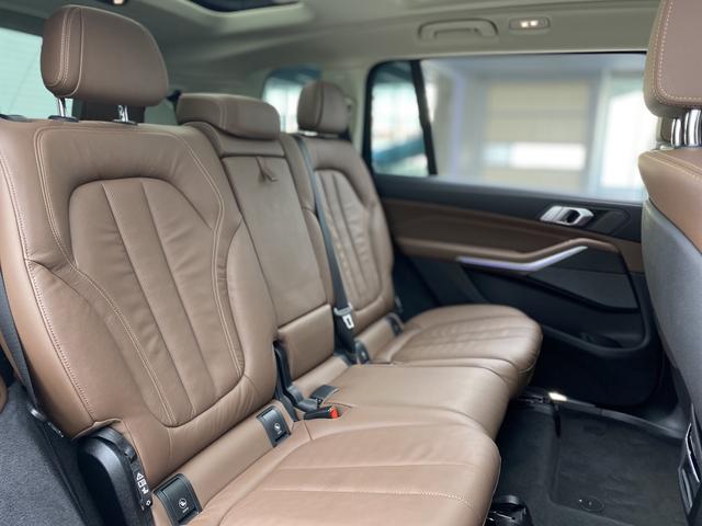 BMW X7 2019 Черный из Китая, фото 2