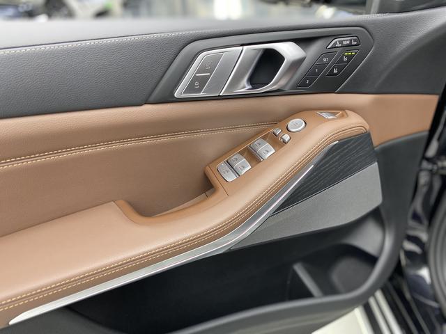 BMW X7 id 3816880 из Китая 18