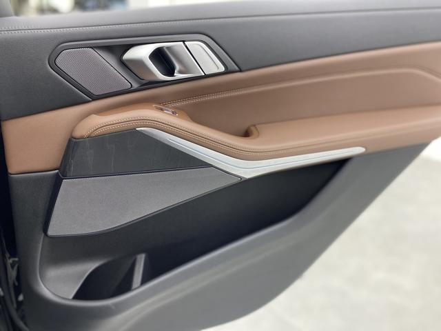 BMW X7 id 3816880 из Китая 23