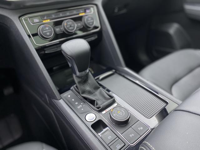 Volkswagen Tourang id 3856171 из Китая 17