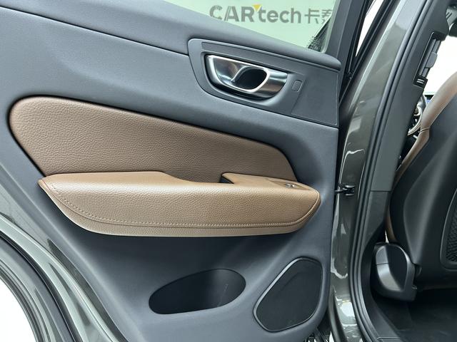 Volvo XC60 id 3856907 из Китая 21