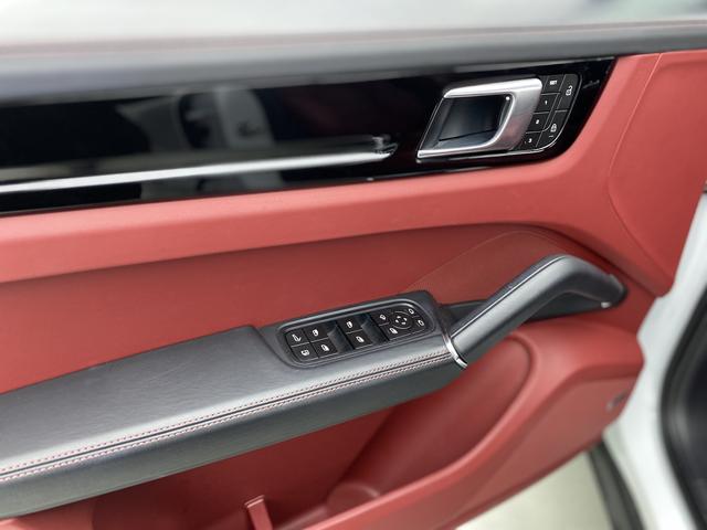 Porsche Cayenne E-Hybrid id 3775413 из Китая 11