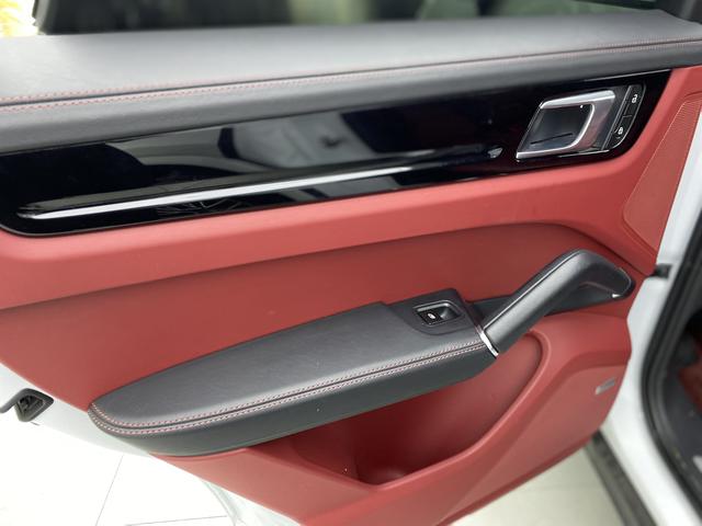 Porsche Cayenne E-Hybrid id 3775413 из Китая 14