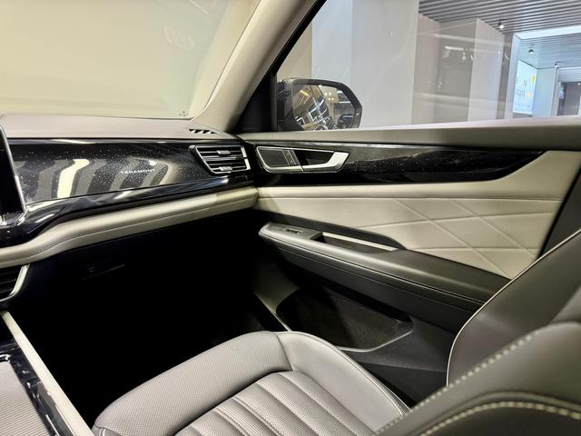 Volkswagen Teramont 2024 380 TSI 4 WD — фото 14