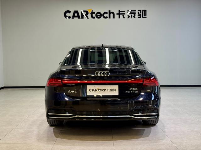 Audi A7L id 3849801 из Китая 11
