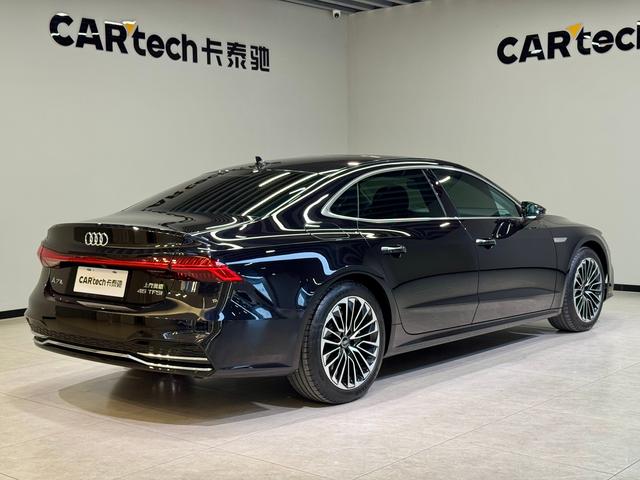 Audi A7L id 3849801 из Китая 25