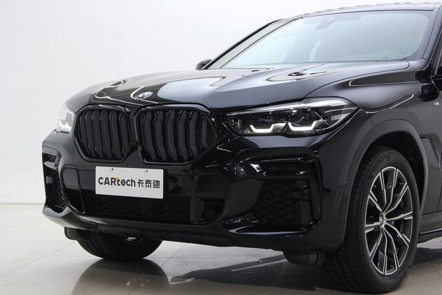BMW X6 2022 x Drive 30i M — фото 13