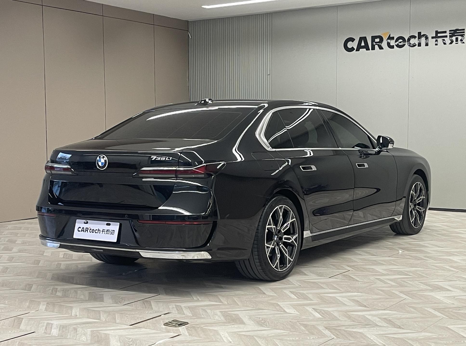 BMW 7 Series 7 2023 735Li Luxury