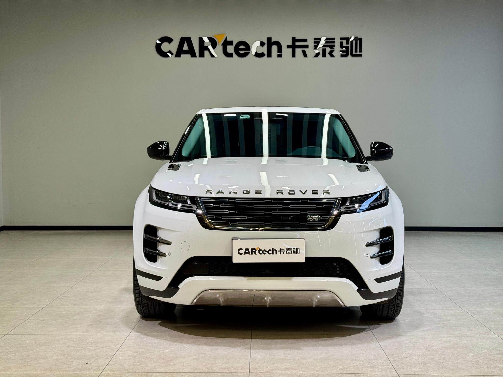 Land Rover Range Rover Evoque 2024 L 2.0T SE