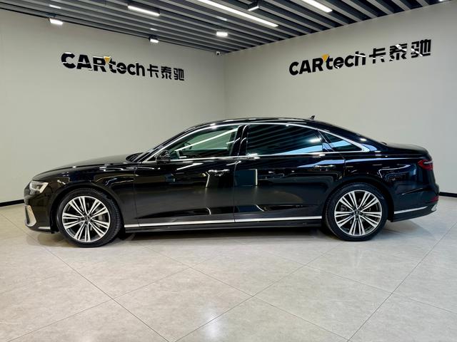 Audi A8 2023 A 8 L 50 TFSI quattro — фото 4