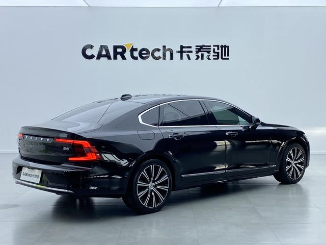 VOLVO S90 2023 — фото 5