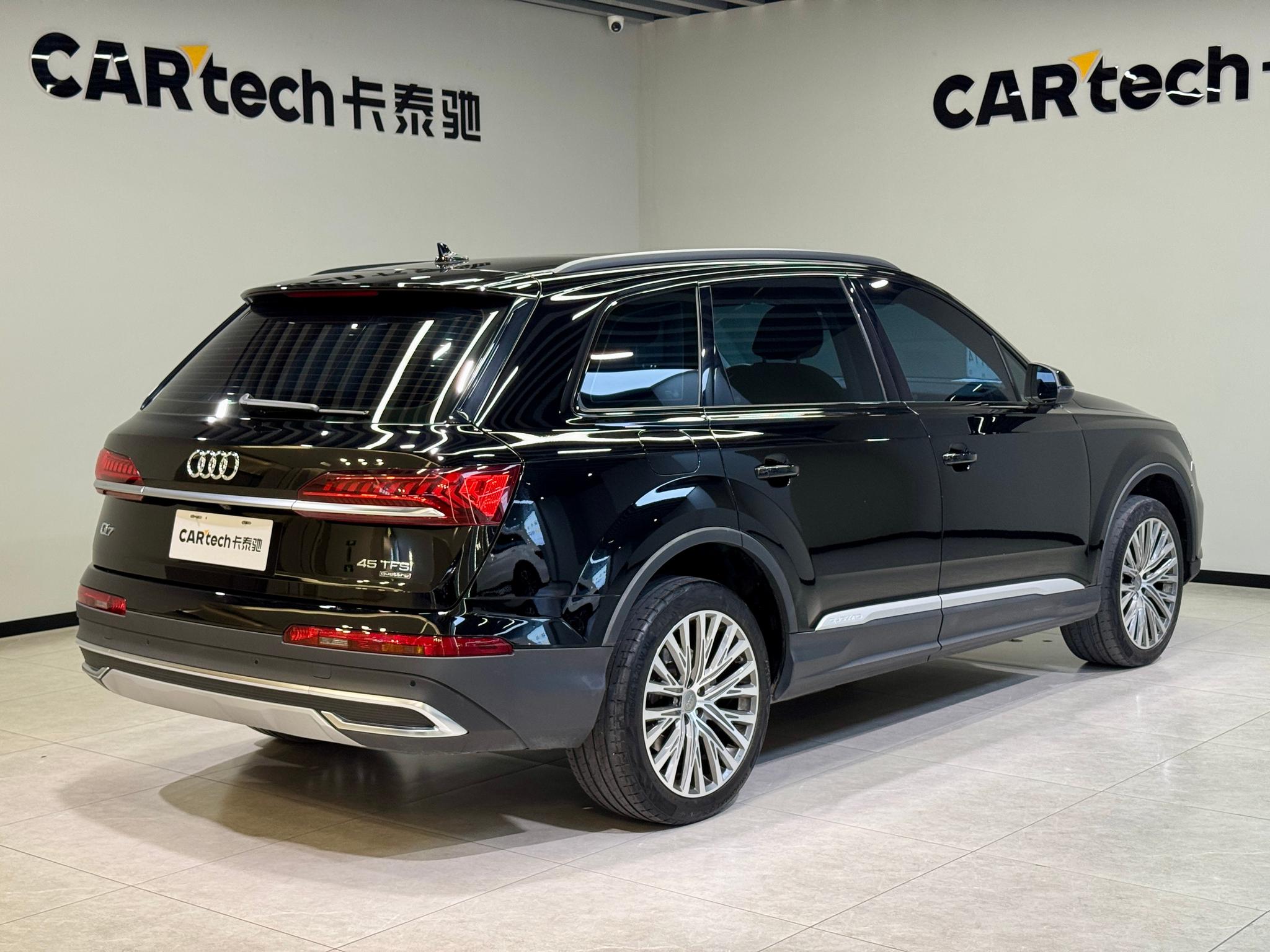 Audi Q7 2021 45 TFSI quattro S line Sport
