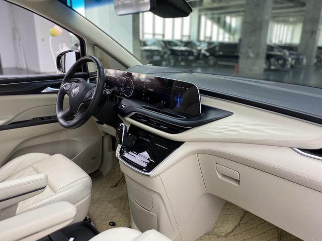 Buick GL8 id 3837562 из Китая 19