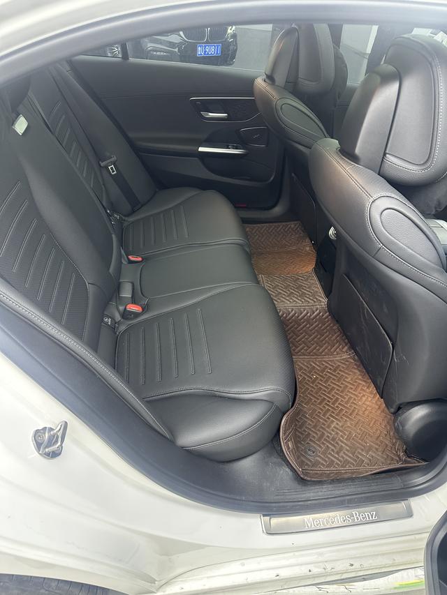 Mercedes-Benz Class C id 3810640 из Китая 13