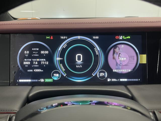 Trumpchi M8 2023 2.0 TM Hybrid — фото 19