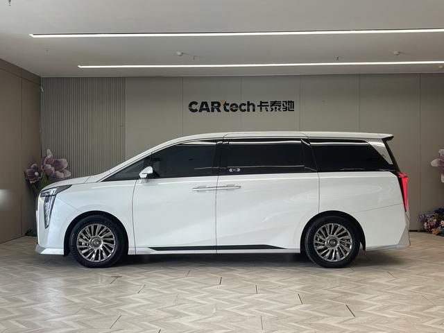 Trumpchi M8 2023 2.0 TM Hybrid — фото 4