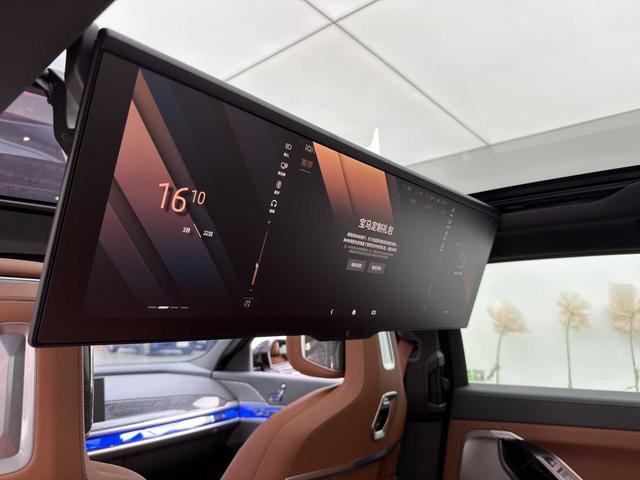 BMW i7 2025 Черный из Китая, фото 4