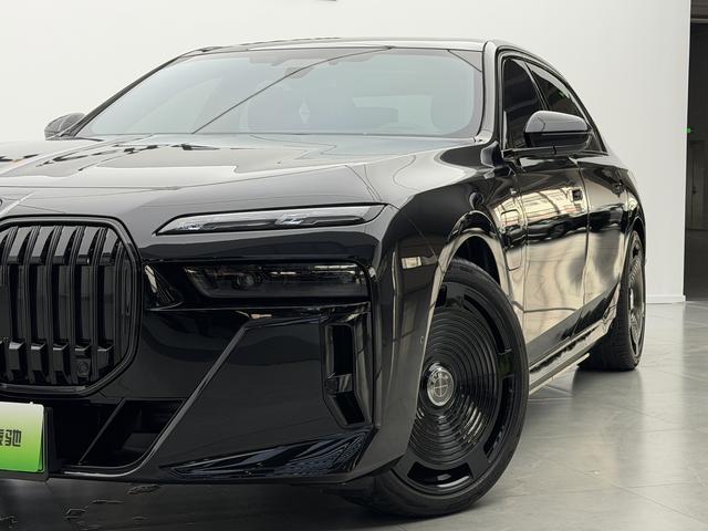 BMW i7 id 3837570 из Китая 14