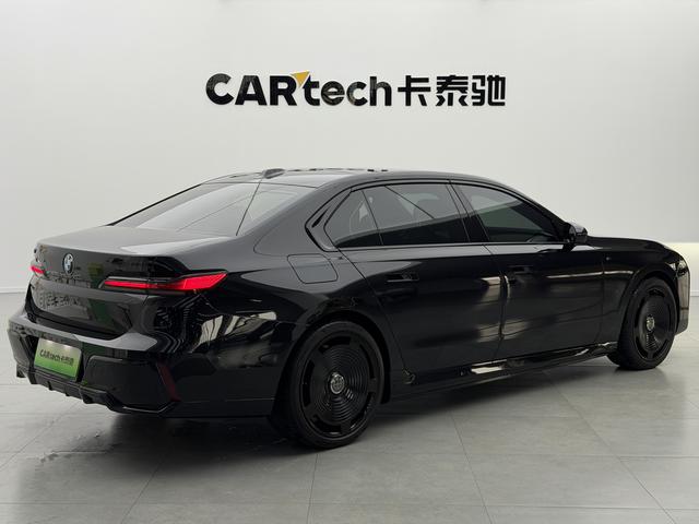 BMW i7 id 3837570 из Китая 24