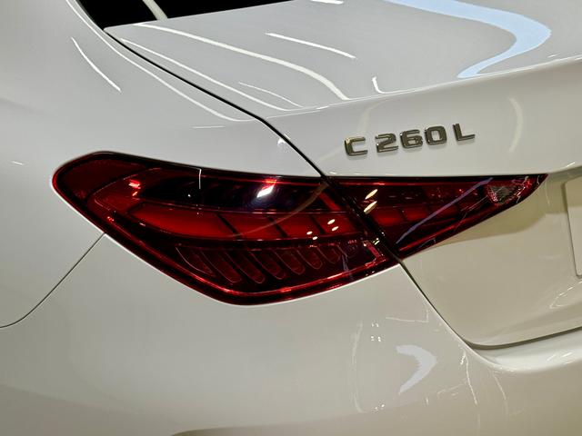 Mercedes Benz C-Class 2023 — фото 10