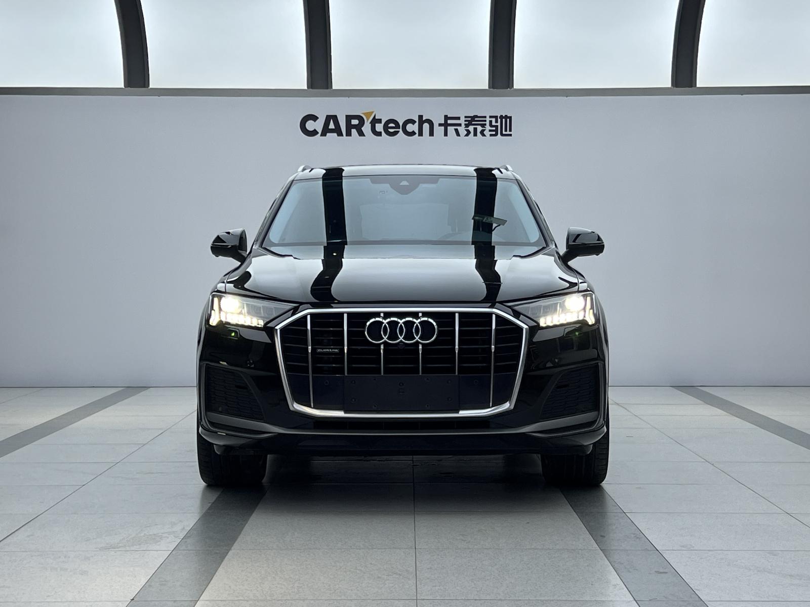 Audi Q7 2023 45 TFSI quattro S line Sport