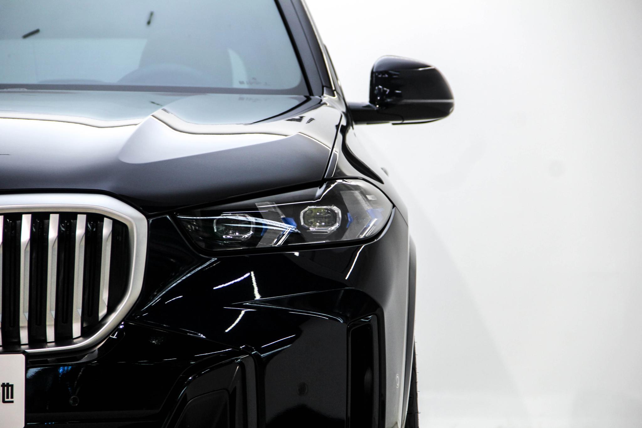 BMW X5 2023 xDrive40Li M Sport