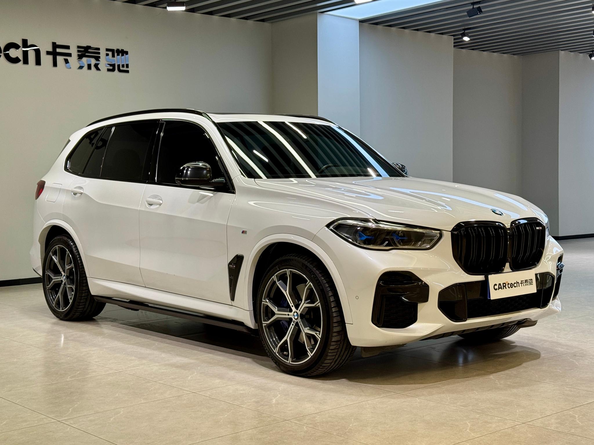 BMW X5 2022 xDrive 40Li M Sport