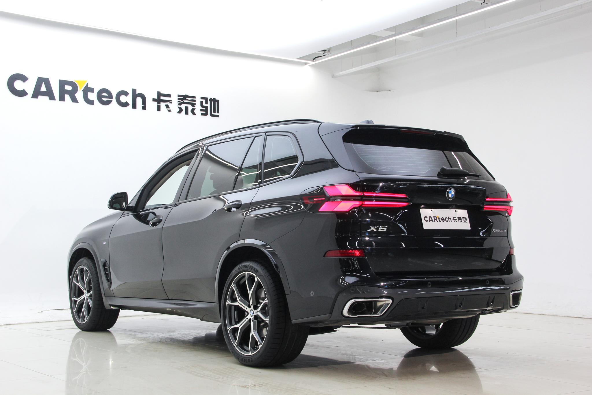 BMW X5 2025 xDrive30Li Premium M Sport