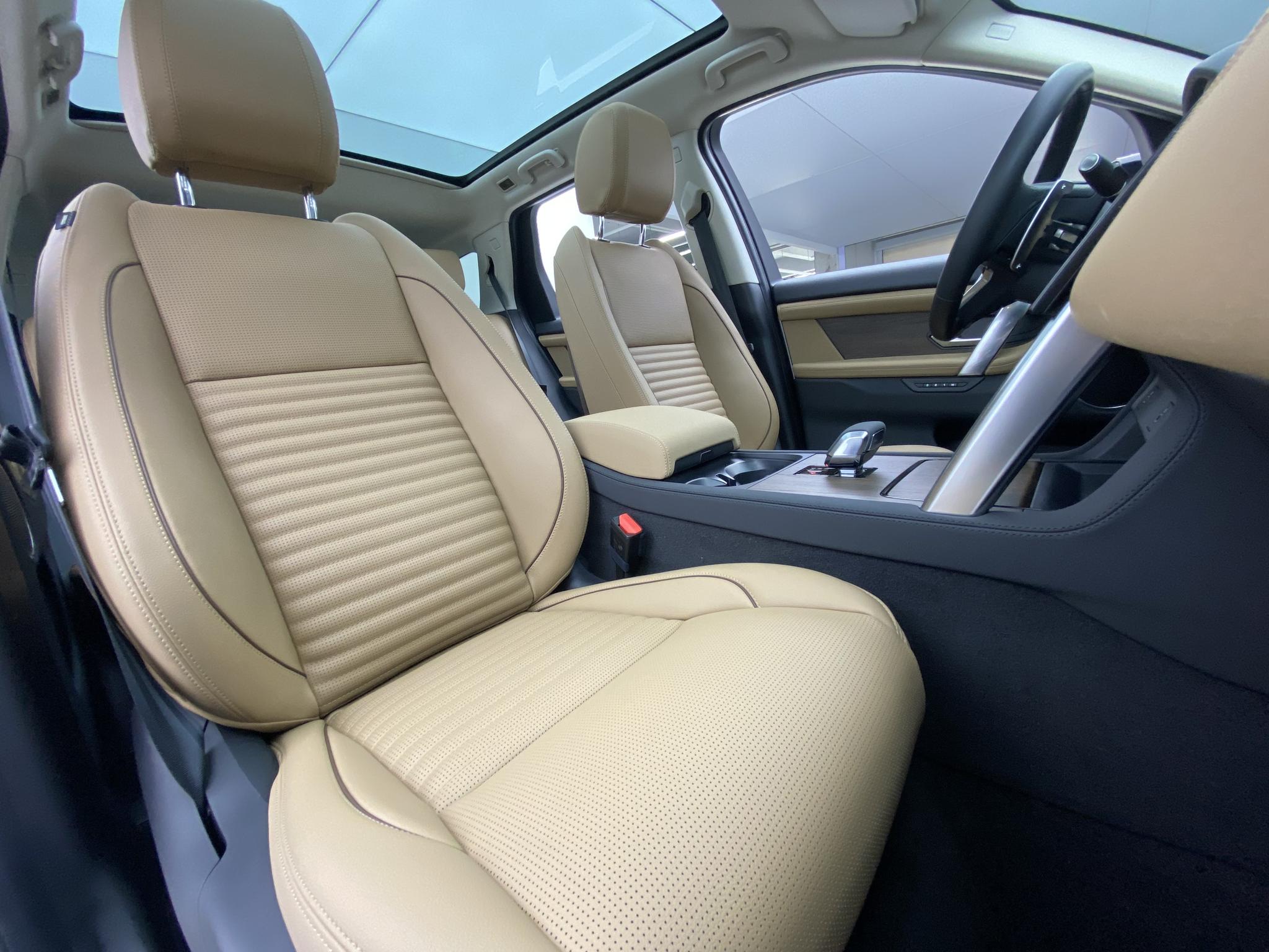 Land Rover Discovery Sport Sport 2024 249PS R-Dynamic SE 5 мест