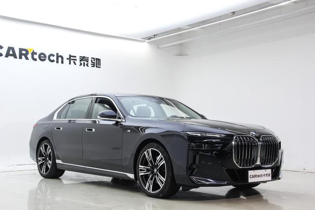 BMW 7-Series 2023 740 Li Leading M — фото 3