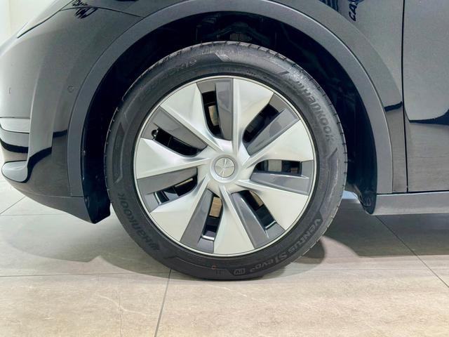 Tesla Model Y 2023 — фото 10