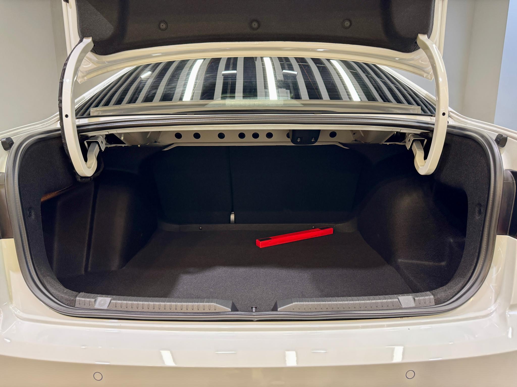 Volkswagen Bora 2025 200TSI DSG
