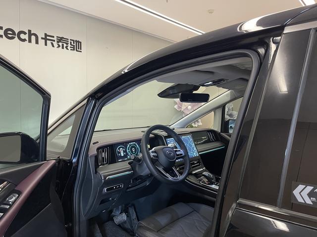 Trumpchi M8 2024 2.0 TM Hybrid — фото 10
