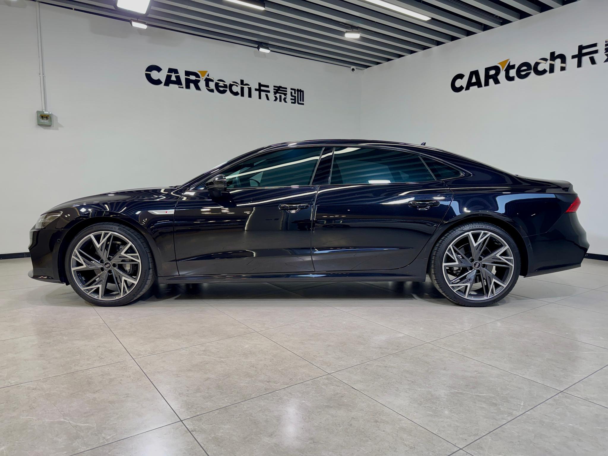 Audi A7L 2023 45 TFSI quattro S-line
