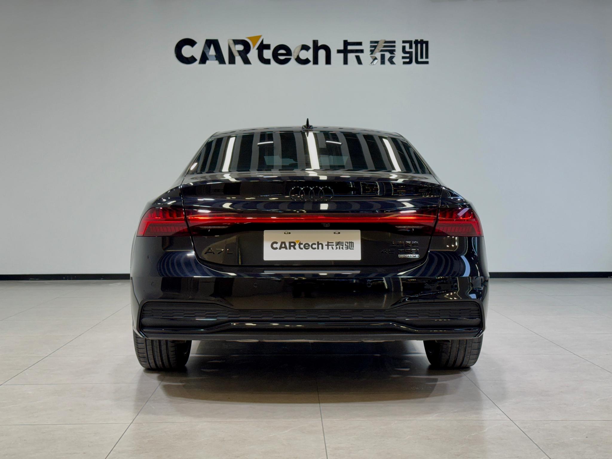 Audi A7L 2023 45 TFSI quattro S-line