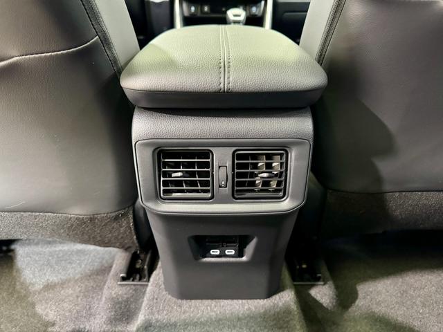 Toyota RAV4 2024 2.0 L CVT 2 WD PLUS — фото 20