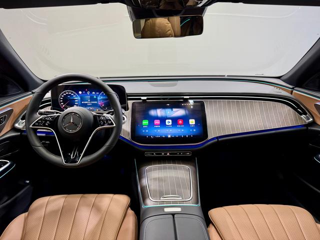 Mercedes-Benz E-Class 2025 E 300 L — фото 16