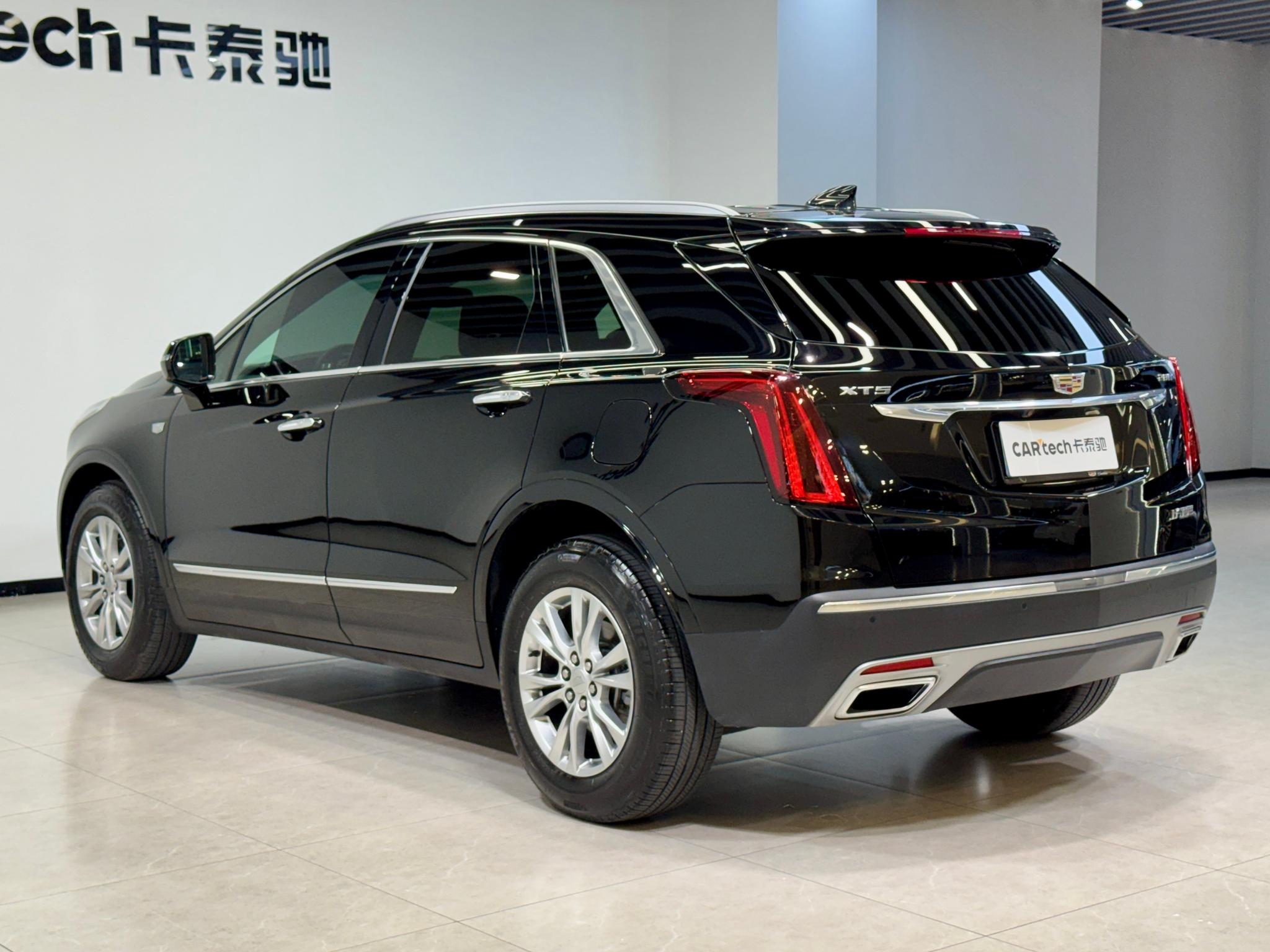 Cadillac XT5 2024 2.0T