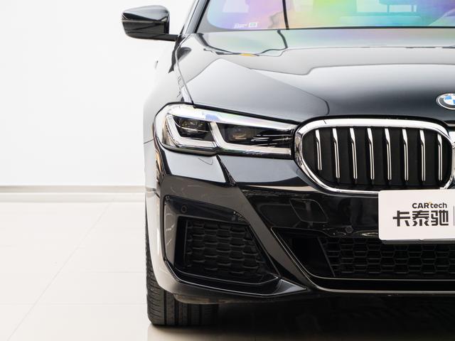BMW 5-Series 2023 530 Li Leading — фото 19