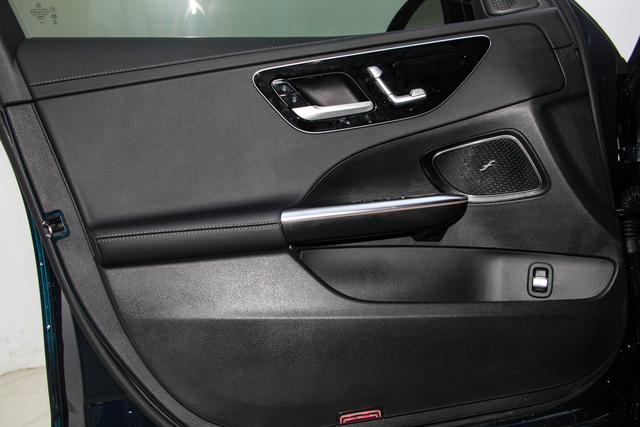 Mercedes-Benz C-Class 2025 C 260 L — фото 15