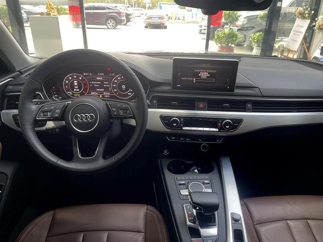Audi A4L 2018 30 40 TFSI — фото 8