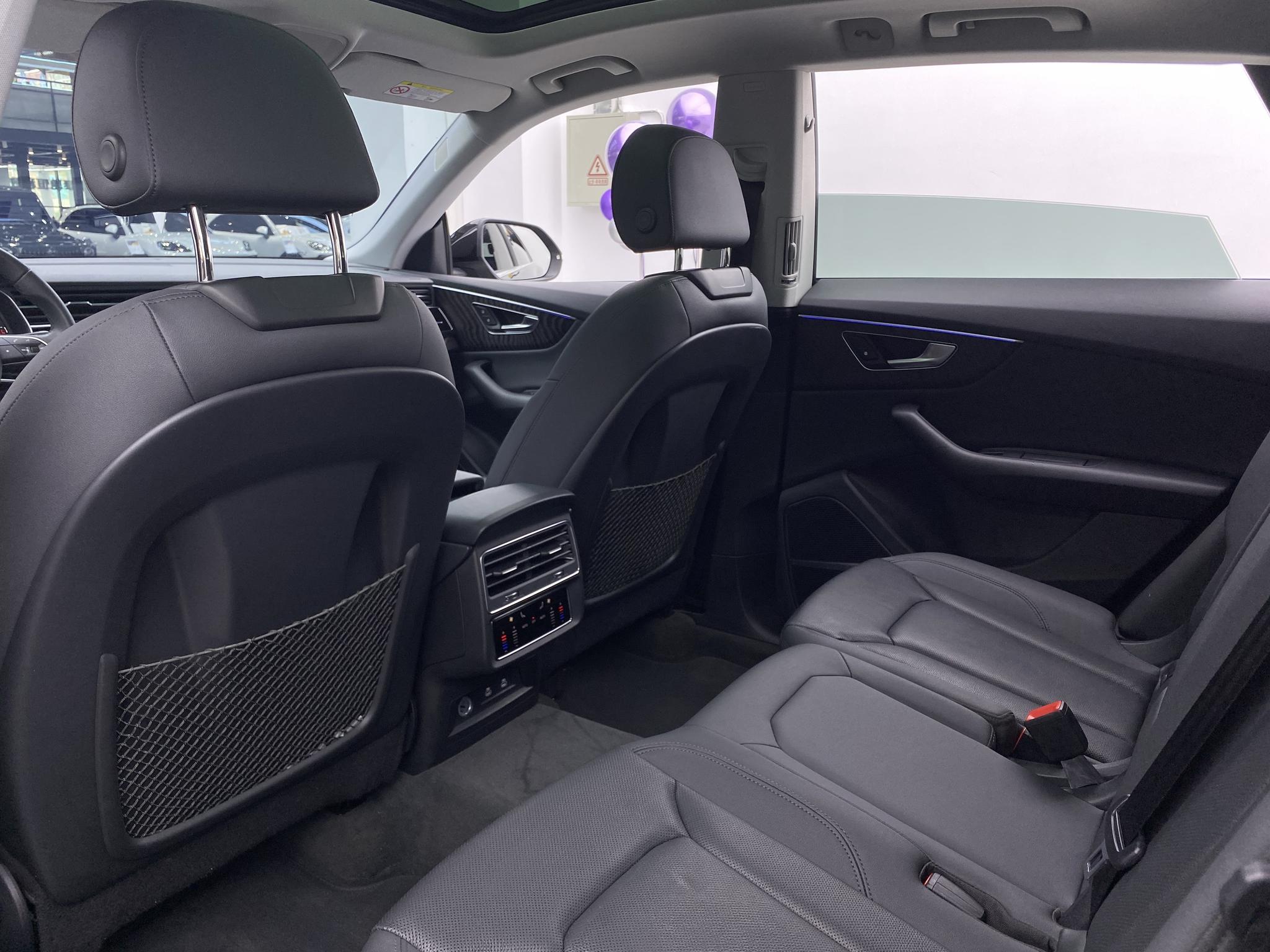 Audi Q8 2022 55 TFSI Luxury