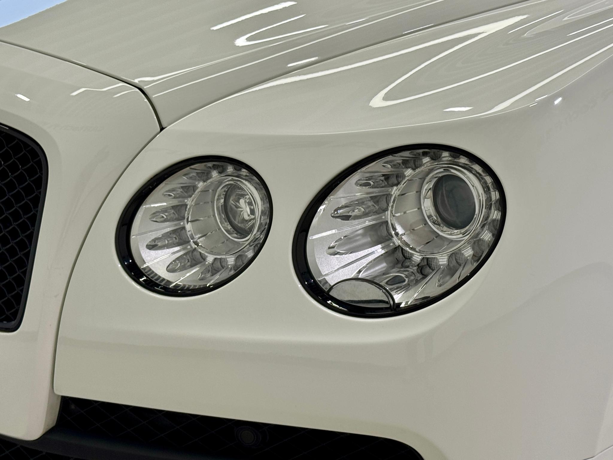 Bentley Flying Spur 2017 4.0T V8 Standard